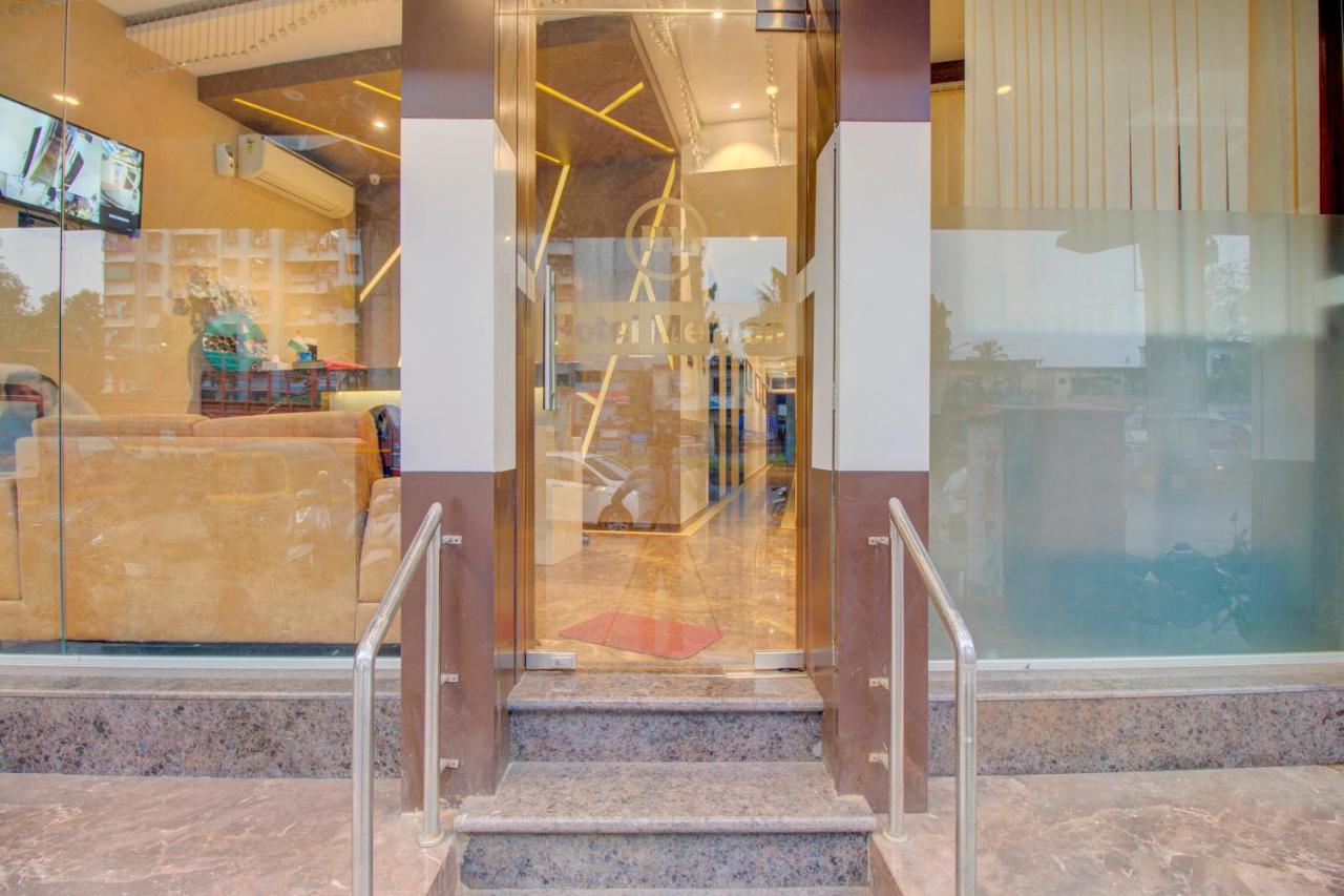 Oyo 76180 Hotel Meriton Mumbai Exterior photo